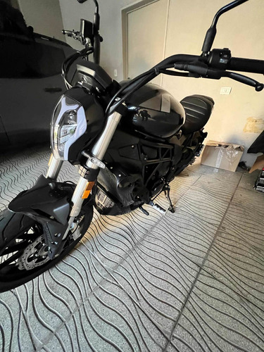 Imagen 10 de 14 de Benelli 3000