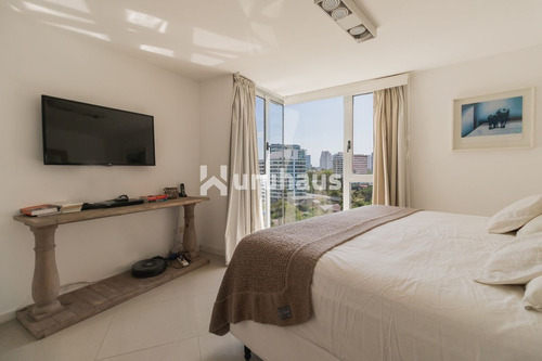 Imagen 9 de 26 de Torre O - Penthouse Con Parrillero Y Jacuzzi - Playa Brava