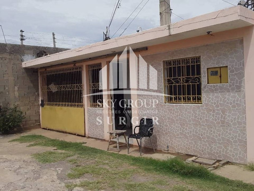 Imagen 1 de 9 de Casa En Maria Auxiliadora Sgc-090