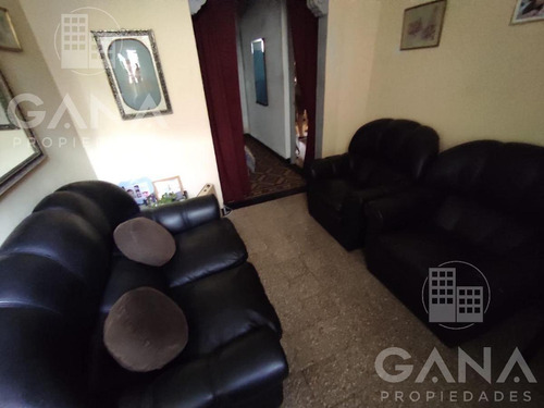Casa Venta Pichincha A Remodelar Unica En El Pasillo Dos Plantas A Reciclar