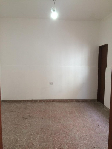 Imagen 7 de 11 de Monoambiente En Alquiler En Remedios De Escalada Este