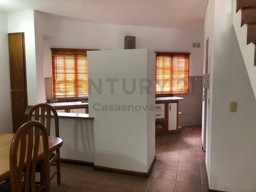 Imagen 7 de 11 de Venta Haedo Casa Tipo Triplex Excelente Ubicacion