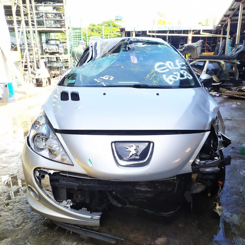 Sucata Peugeot 207 Hb 1.6 16v 2011/12 Manual