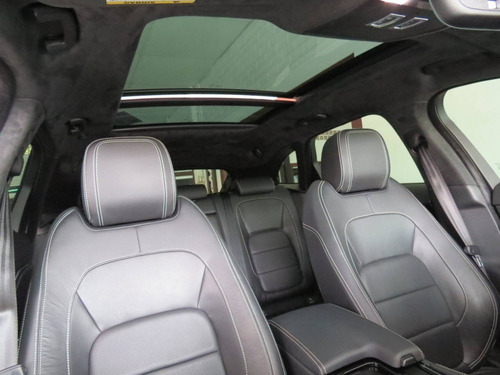 Jaguar F-pace 2.0 16v Ingenium R-sport Awd 4p Automático