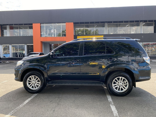 Imagen 6 de 25 de Toyota Fortuner 27l 2013