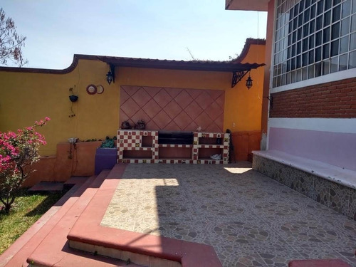 Imagen 1 de 7 de Gran Propiedad En Venta En Colonia De Tlayacapan