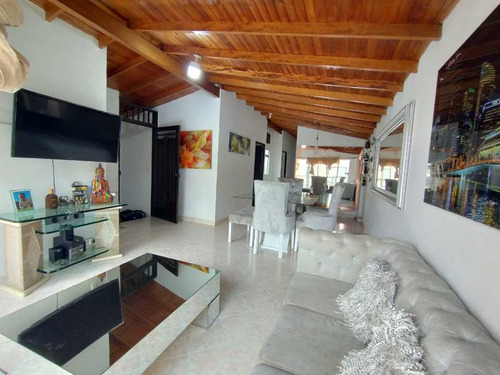 Venta De Casa En Medellín Sector Belén Las Playas