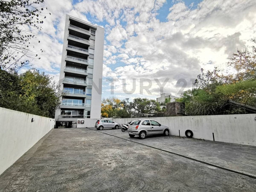 Imagen 27 de 27 de Departamento En Venta De 2 Dormitorios Con Cochera En La Plata