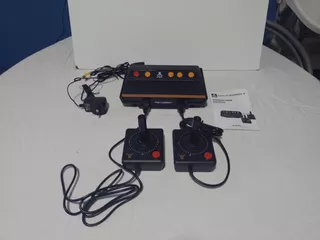 Consola Atgames Atari Flashback 8 Deluxe Color Negro