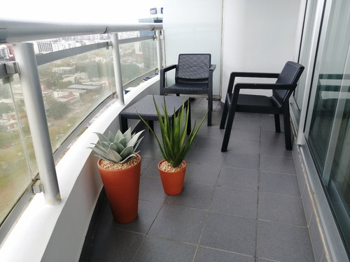 Imagen 9 de 16 de Venta En Exclusividad De Apartamento 3 Dormitorios En Torres Nauticas. Increíble Vista!!