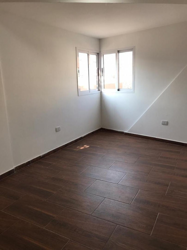 Imagen 8 de 14 de Dpto 2 Ambientes A Estrenar