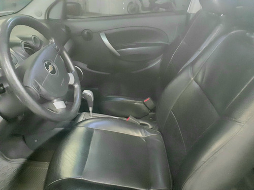 Imagen 2 de 5 de Chevrolet Aveo