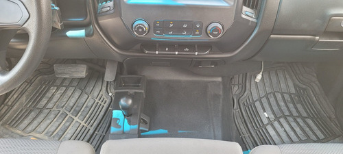 Imagen 13 de 15 de Chevrolet Silverado 2014 5.3 V8 2500 Doble Cabina 4x4 At