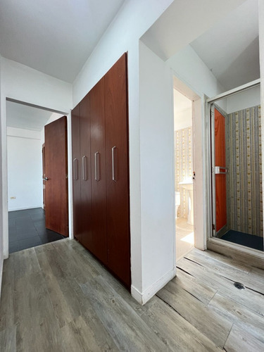 En Venta Apartamento En La Trigaleña, Residencia Gran Pama, Valencia. Maritza Lopez