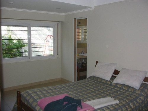 Imagen 12 de 14 de Casa En Venta En Parque Leloir