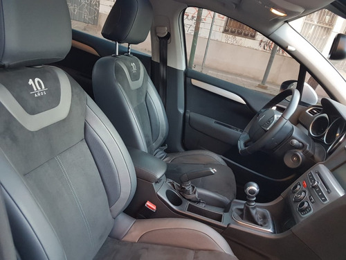 Imagen 10 de 15 de Citroen C4 Lounge