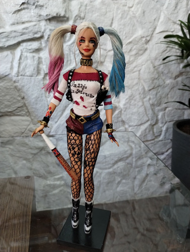 Boneca Barbie Collector Customizada De Arlequina