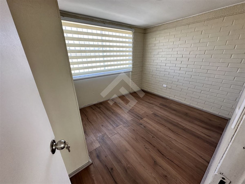 Casa En Venta De 2 Dorm. Acepta Subsidio En Maipú