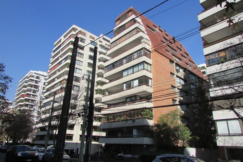 Imagen 1 de 27 de Duplex En El Mejor Sector De Vitacura 7000uf