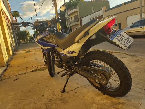 Imagen 2 de 3 de Motomel Azul Con Blanco