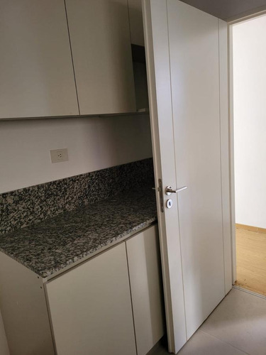 Imagen 12 de 22 de Venta Departamento 2 Ambientes C/ Cochera Y Parrilla Apto Profesional Centro San Fernando