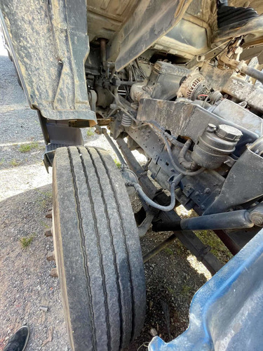 Volkswagen 15180 Basculante Cabine Suplementar 8l