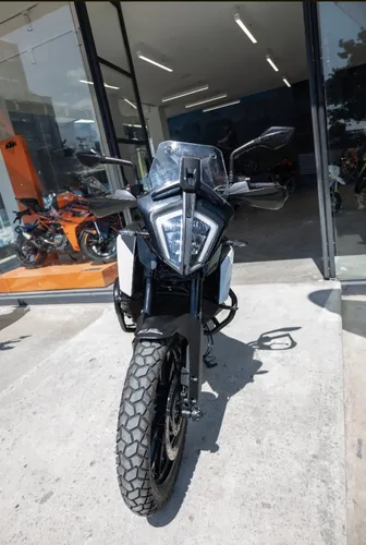 Ktm 390 Adventure, Llantas Tkc 70 Con Más Del 50% De Vida
