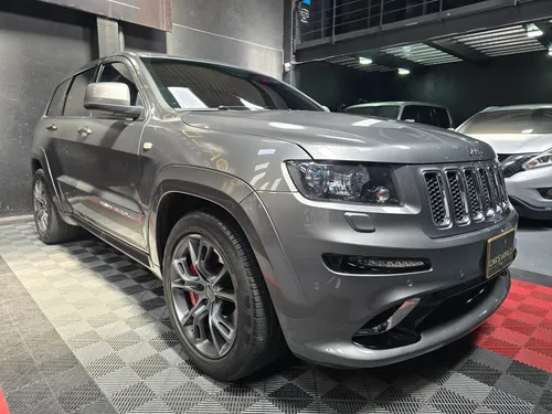 Jeep Grand Cherokee 6.4 Srt8