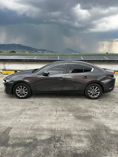 Mazda 3 2.0 Touring