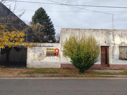 Imagen 1 de 6 de Casa - Gualeguay