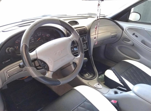 Ford Mustang 3.8 Lts V6 Automatic