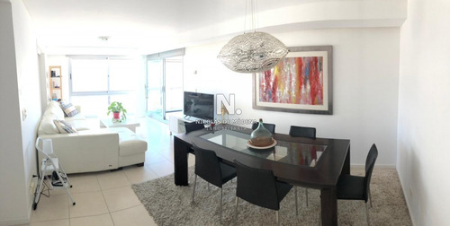 Hermoso Departamento De 3 Dormitorios En Punta Del Este- Ref: 3763