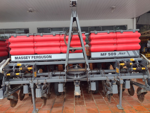 Plantadeira Massey Ferguson Mf509 12x50  M45 Fabricação 2014