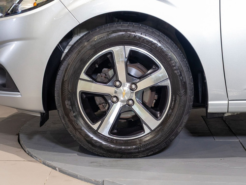 Chevrolet Onix HATCH LTZ 1.4 8V FlexPower 5p Mec.