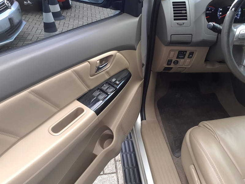 Hilux Sw4 3.0 Srv 4x4 7 Lugares 16v Turbo Intercooler D