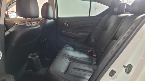 Nissan Versa Versa 1.6 16V SL CVT (Flex)