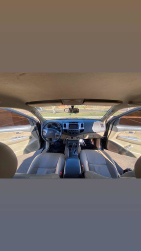 Imagem 2 de 10 de Toyota Hilux Sw4 Sr 2.7 4x2 Flex