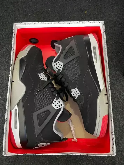 Tenis Air Jordan 4 Bred