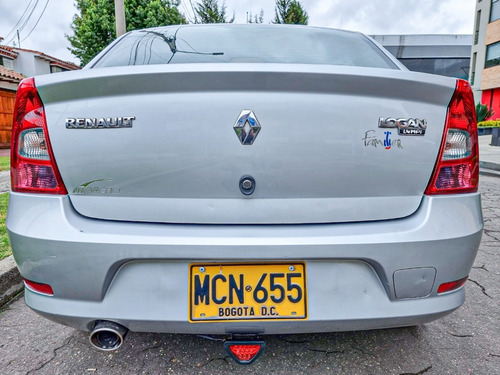 Renault Logan Familier