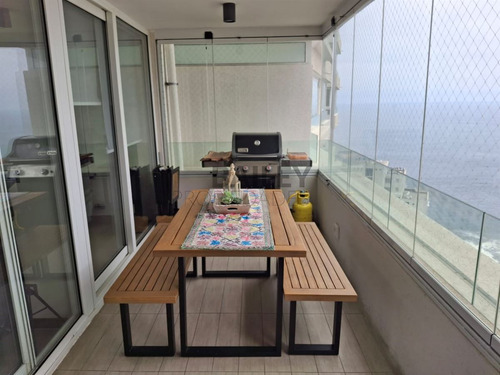 Departamento En Arriendo De 2 Dorm. En Edificio Infinity