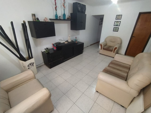 Casa En Venta 4 Ambientes, 2 Baños, Garage Y Quincho En Venta Barrio Los Tilos, Mar Del Plata