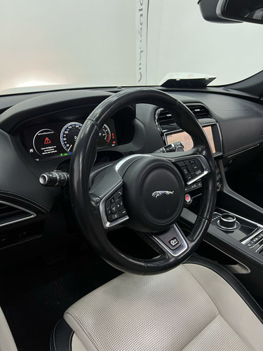 Jaguar F-PACE 3.0 R-sport At