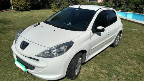 Peugeot 207 Modelo 2016 - Unico Dueño