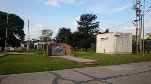 Alquiler A Estrenar Nave Industrial De 1200m2 Parque Industrial Platanos
