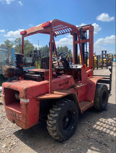 Autoelevador Hyster H30 3000kg Todoterreno Duales Delanteras