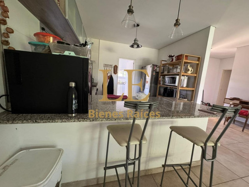 Venta Casa Pilar Del Este