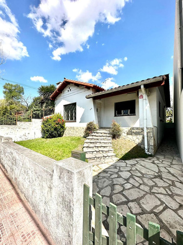 Casa En Venta Tigre Zona Residencial.