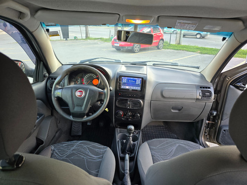 Fiat Strada 1.4 Working Cab. Dupla Flex 3p