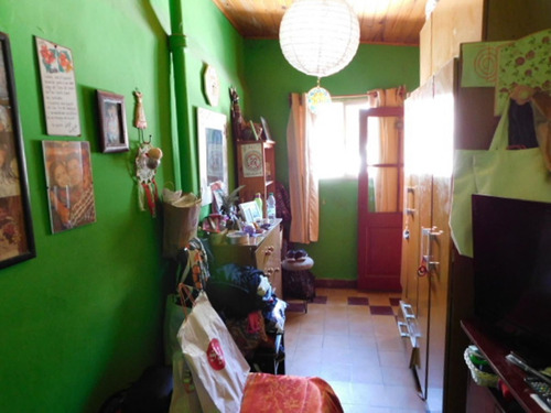 Imagen 7 de 15 de Casa De 3 Dormitorios Sobre Cnel Raíz A Pasitos De Aparicio Saravia (centro Comercial)