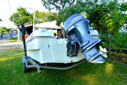 Imagen 2 de 9 de Elephant 620 Con Motor Yamaha 50hp 4t